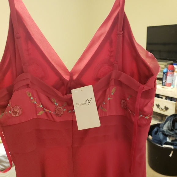 NWT French. Cocktail dress - Picture 2 of 3